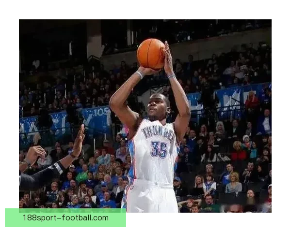 杜兰特：队友进攻欲望增强让比赛变得更轻松 最后9场将全力以赴拼搏到底